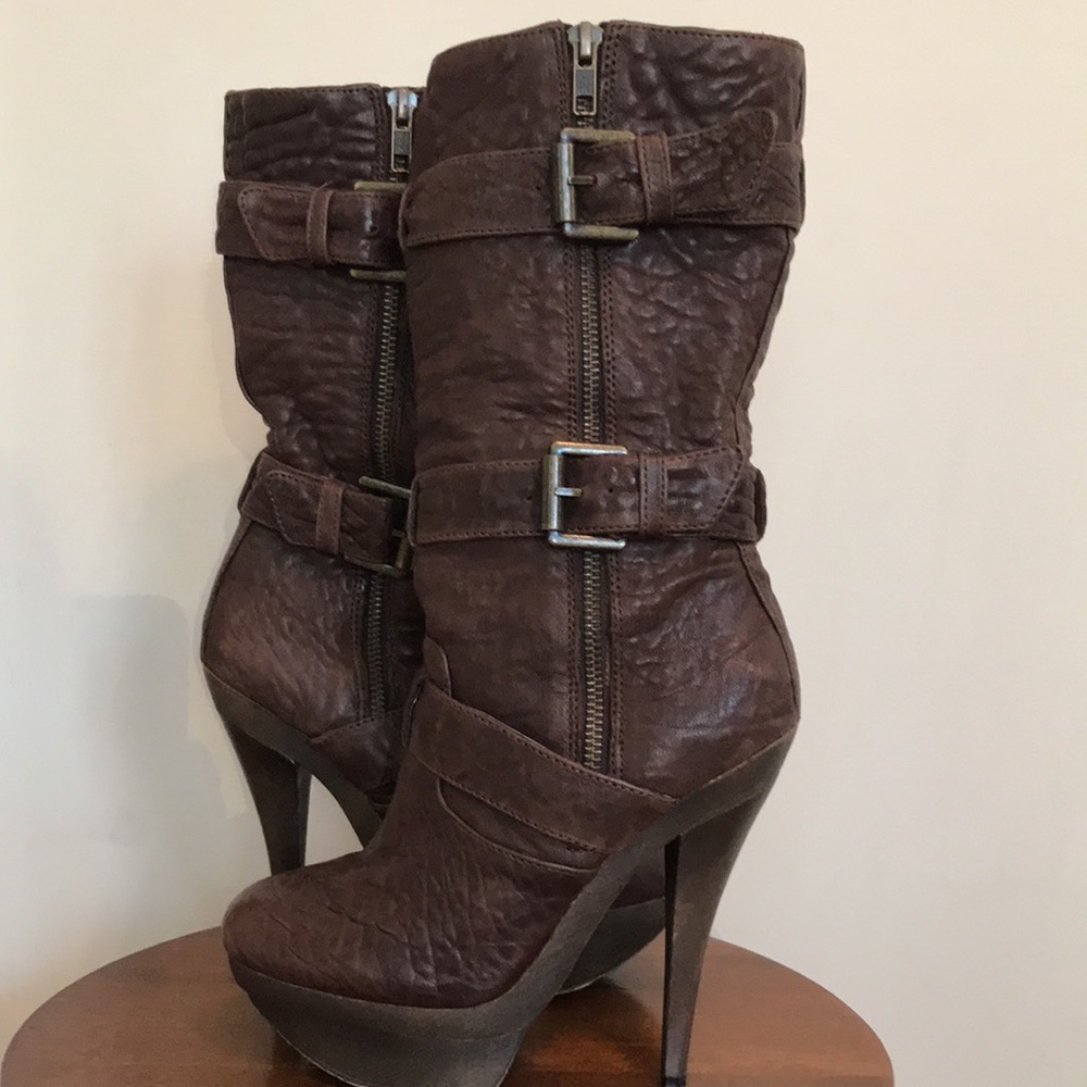 Elizabeth and James Boots - Picture 3 of 7